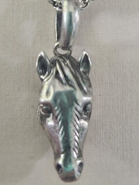 Kendra Scott Beau Horse Pendant Necklace in Vintage Silver, NWT